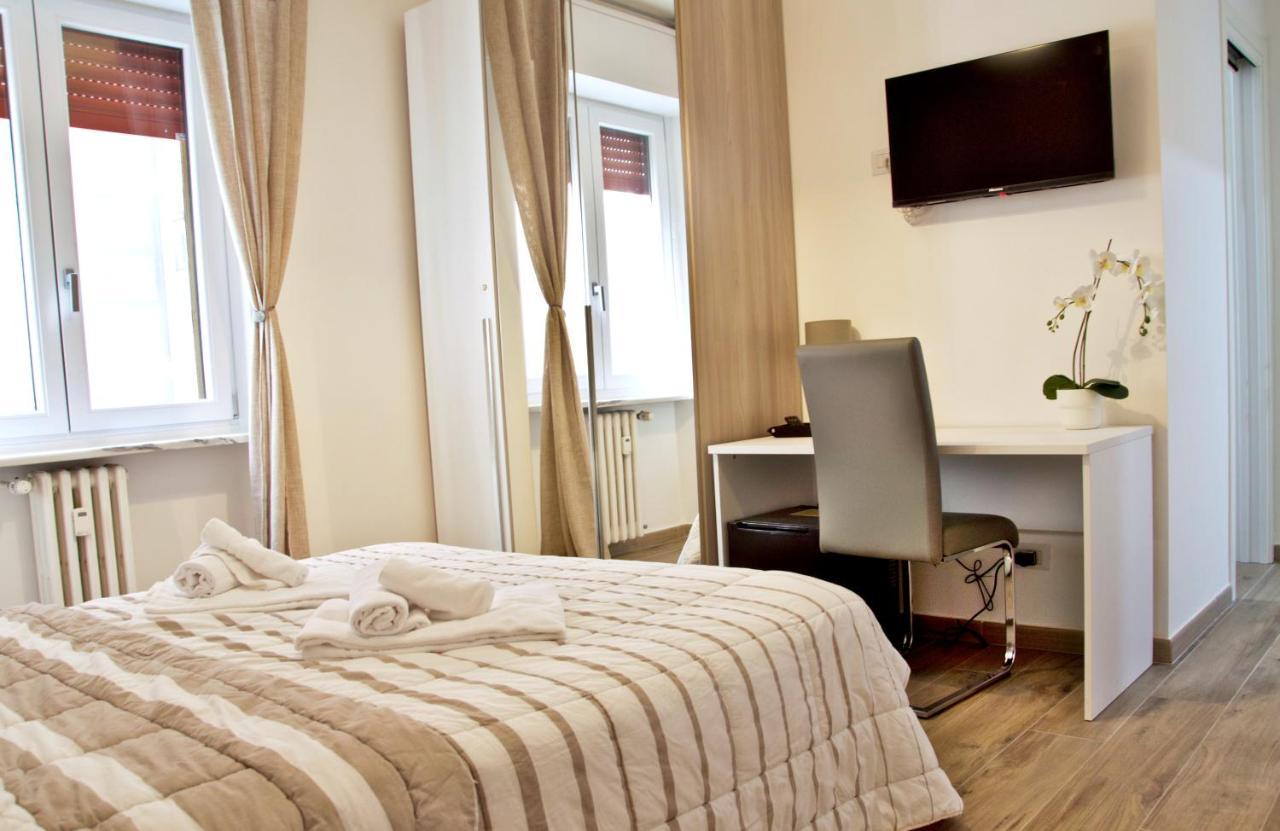 Minerva Rooms Павия Екстериор снимка