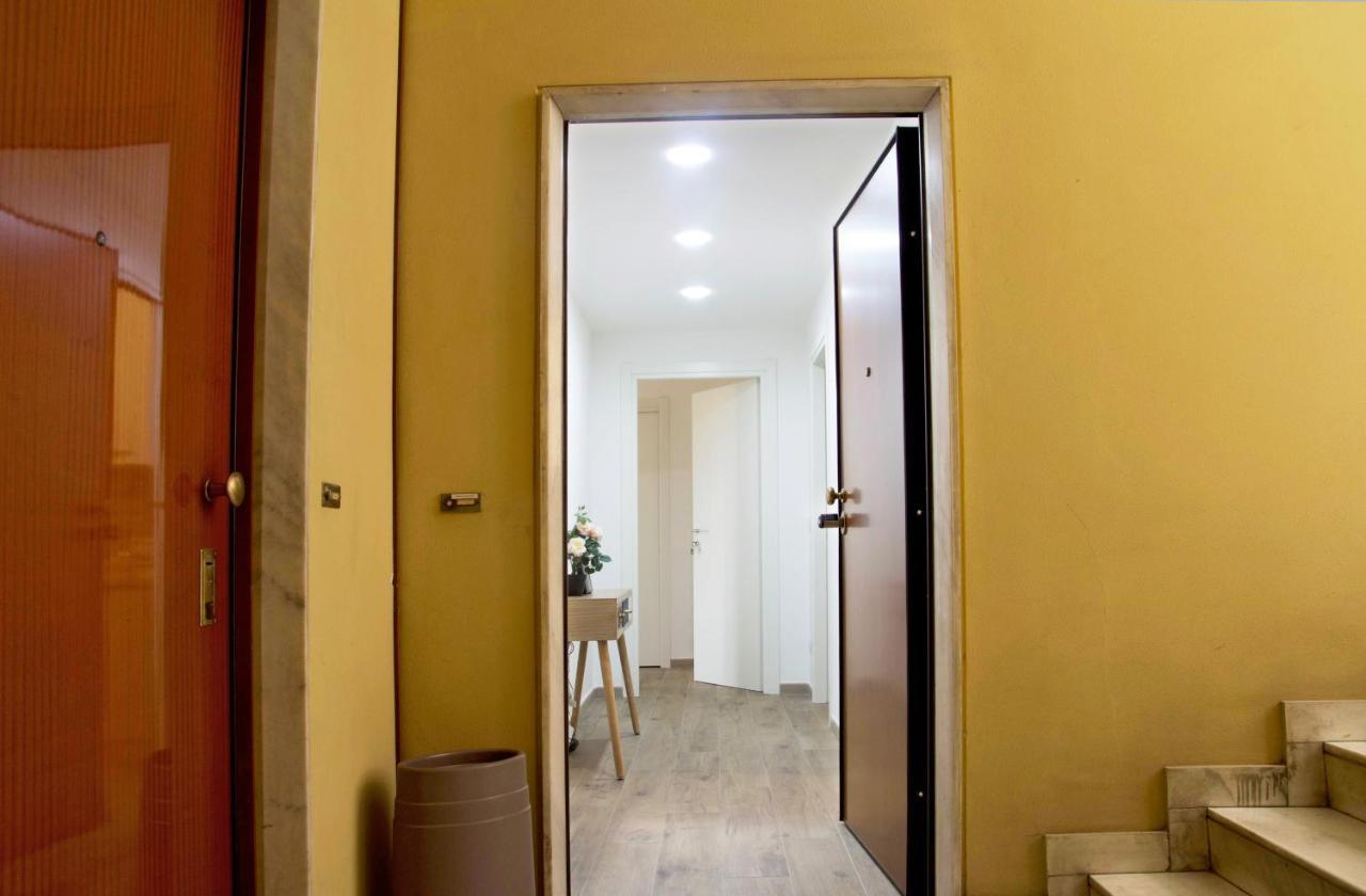 Minerva Rooms Павия Екстериор снимка