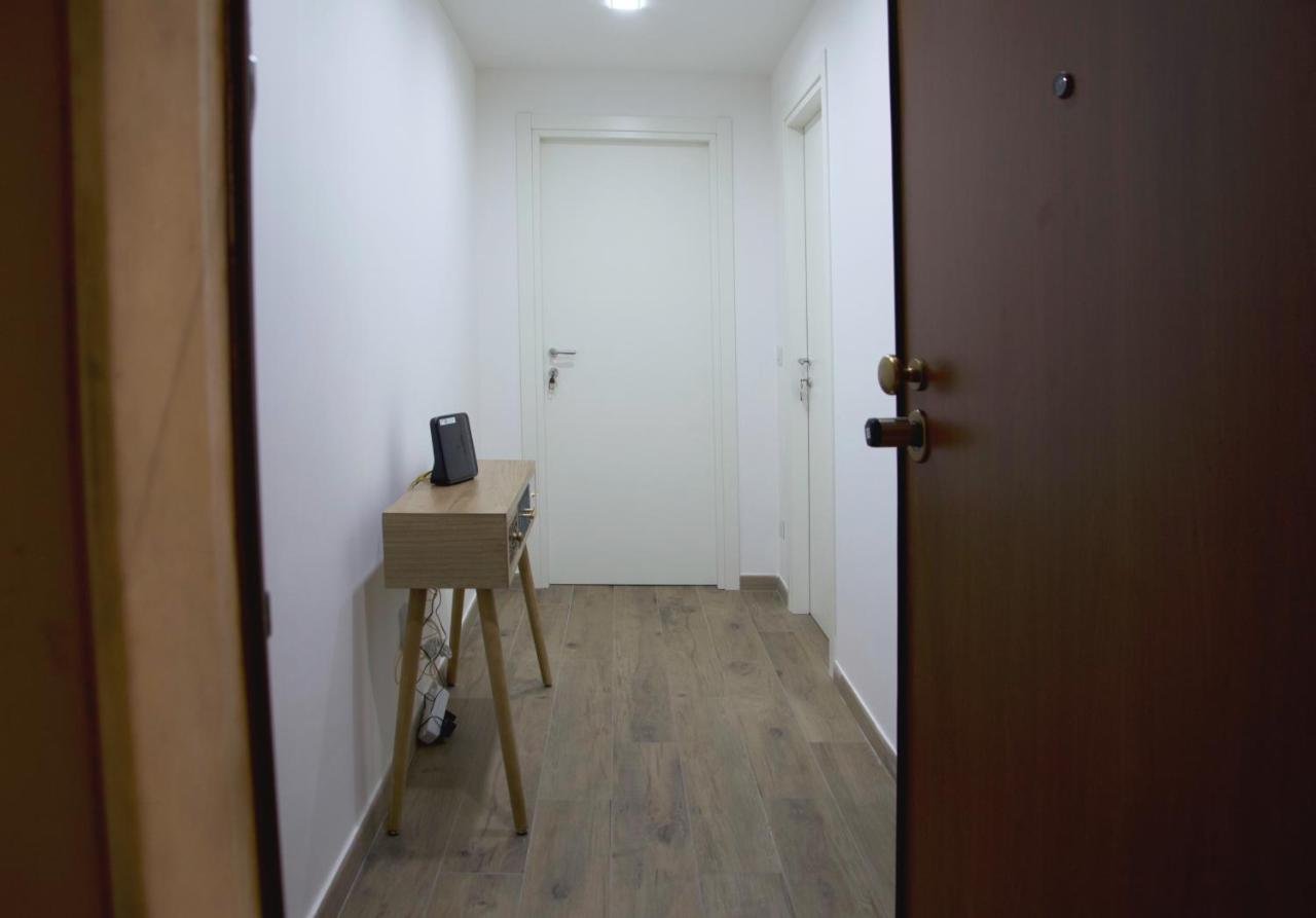 Minerva Rooms Павия Екстериор снимка